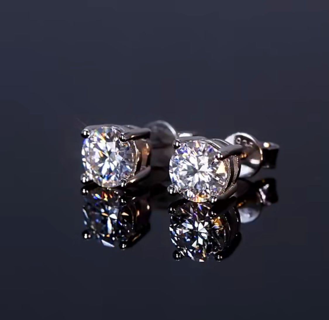 Veliré Classic Moissanit Ohrringe